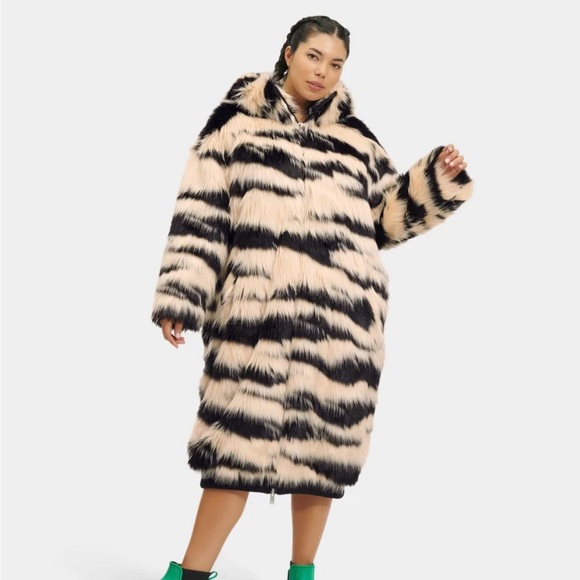 UGG KOKO Snow Tiger XS/S - Picture 3 of 8